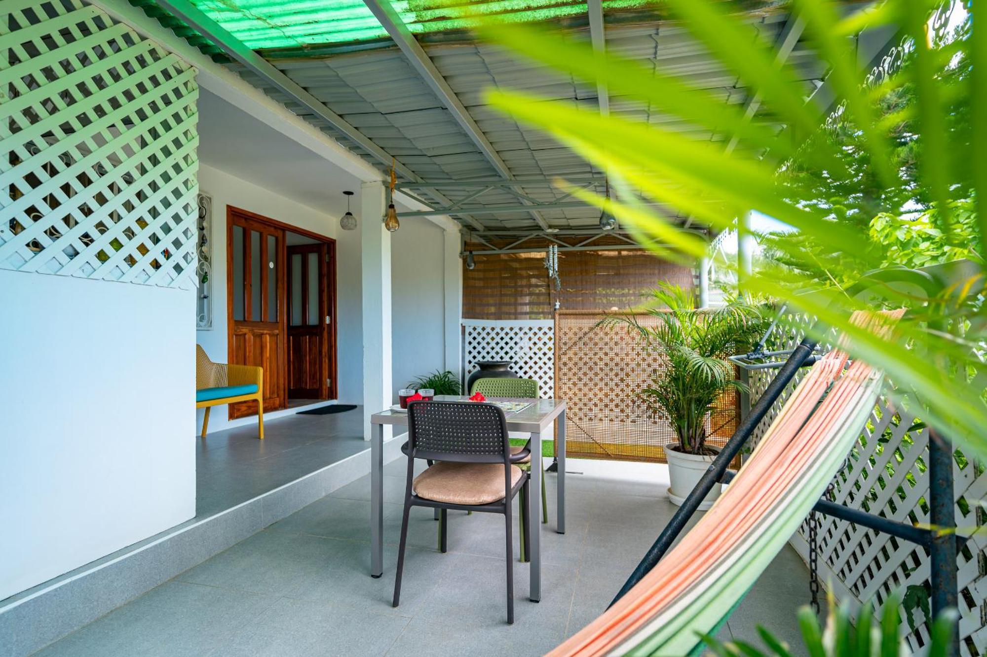 Lemongrass * Beau Vallon (Mahe)