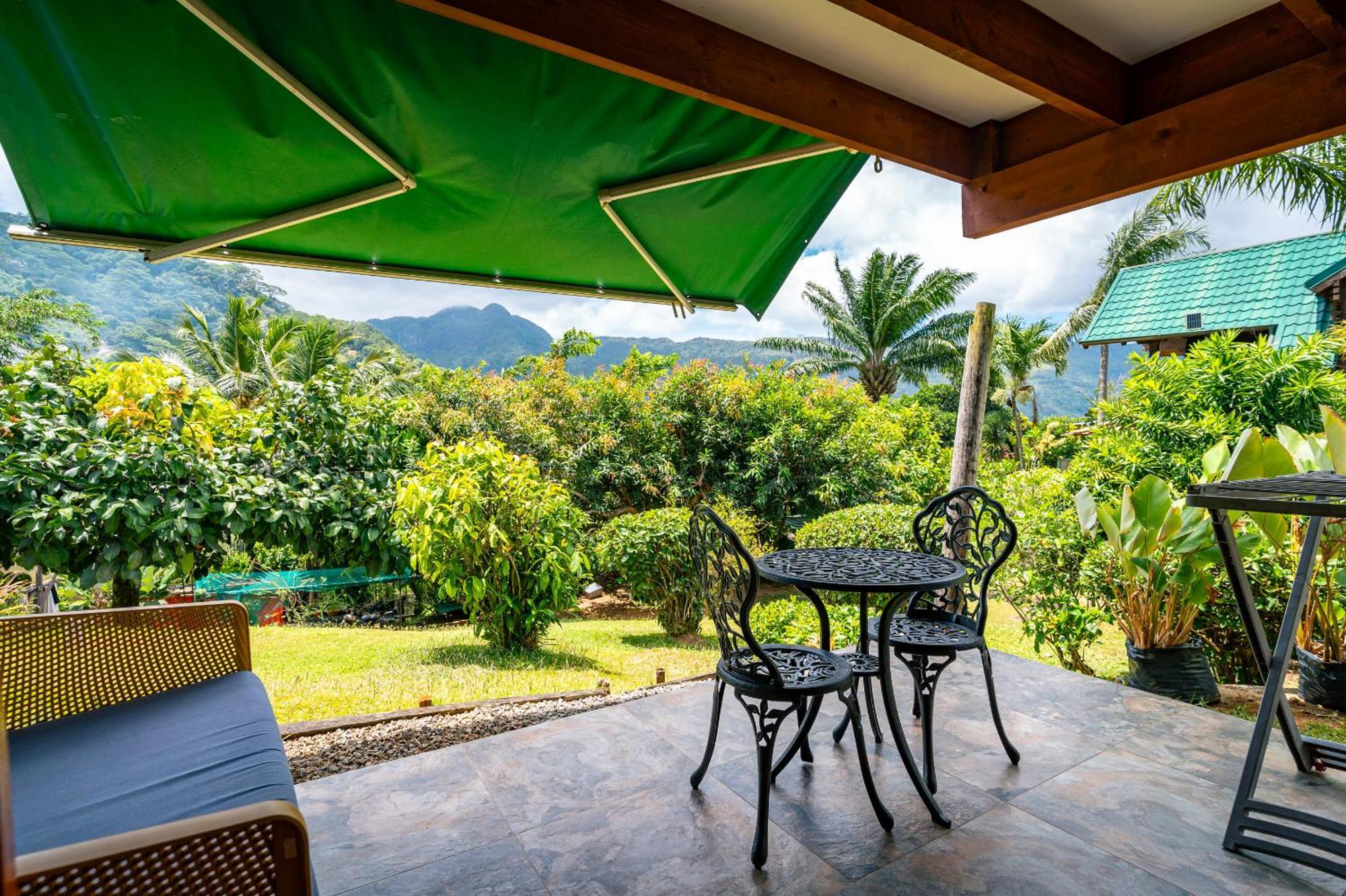 Lemongrass Lodge Beau Vallon (Mahe)