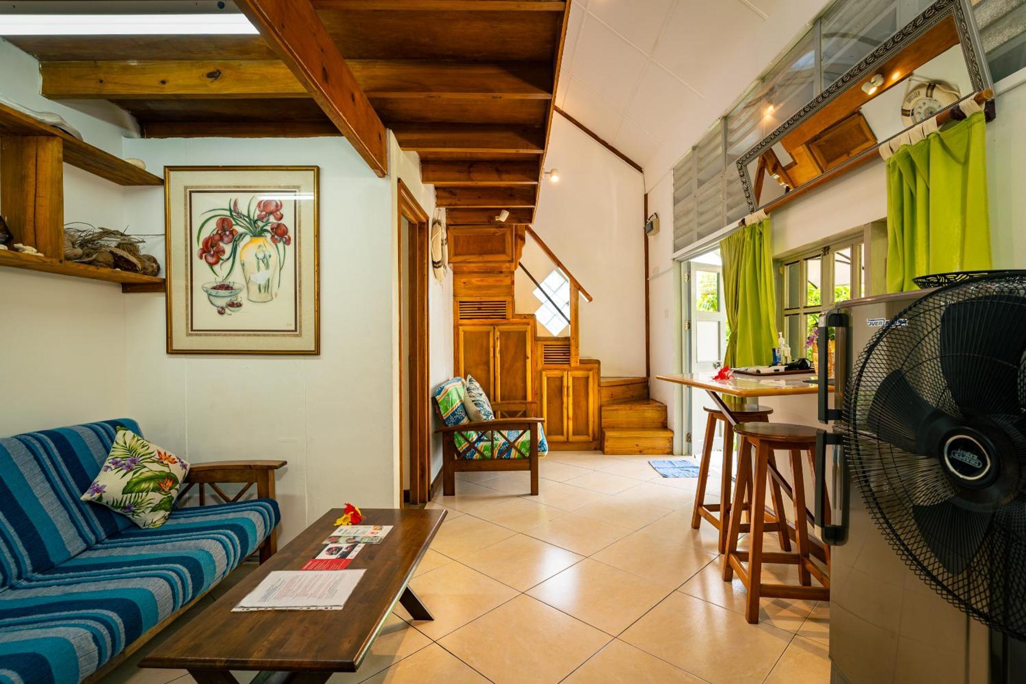 Lodge Lemongrass Beau Vallon (Mahe)