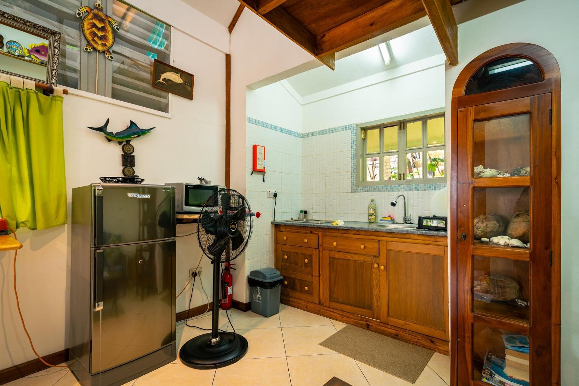 Lemongrass Lodge