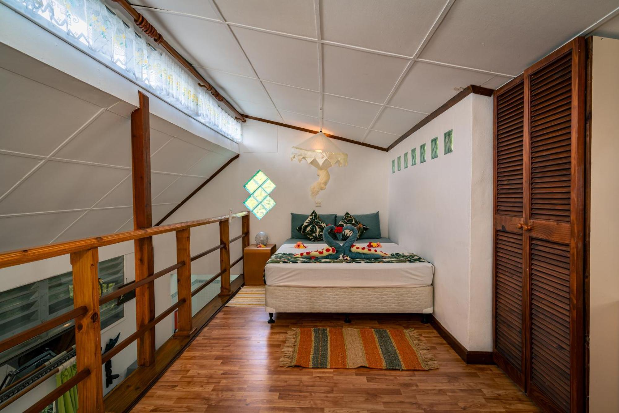 Lemongrass Lodge