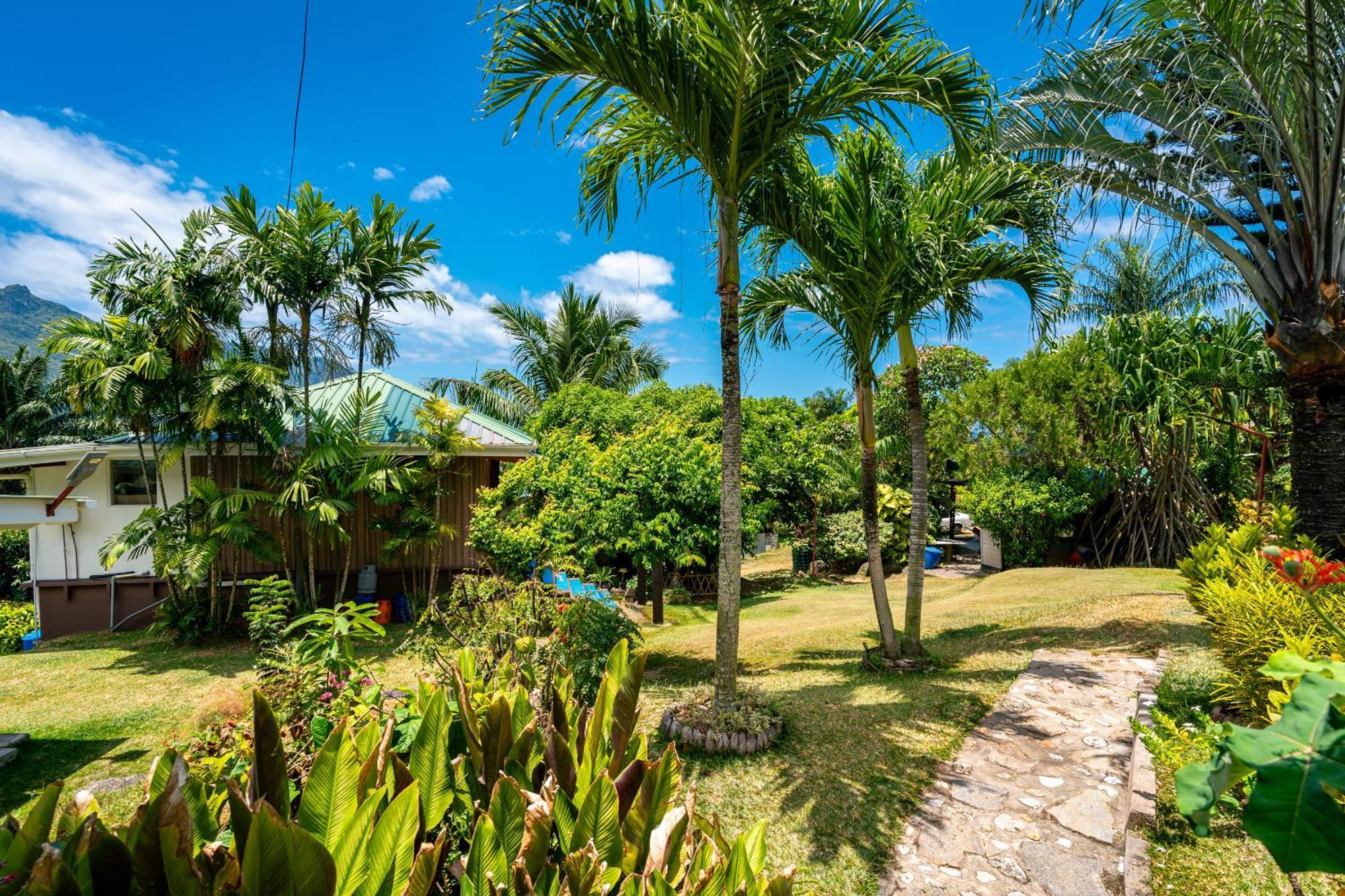 Lemongrass Beau Vallon (Mahe)